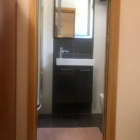 Longo * Τρογκίρ