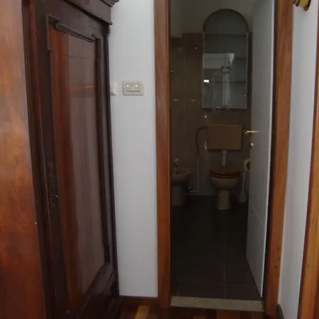 Longo Apartment *