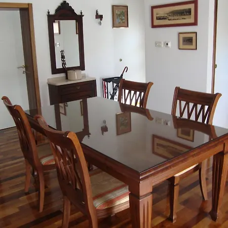 Longo * Τρογκίρ